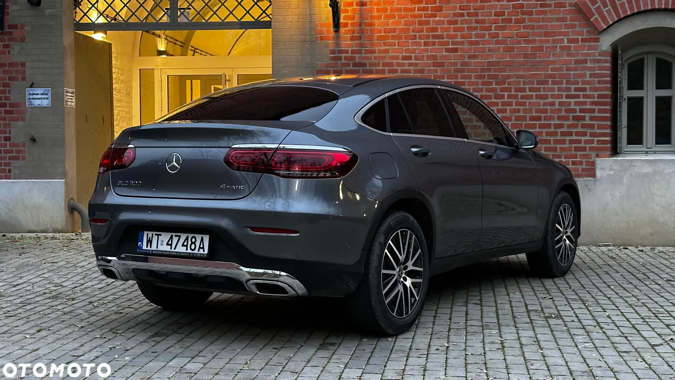 Mercedes-Benz GLC - 14