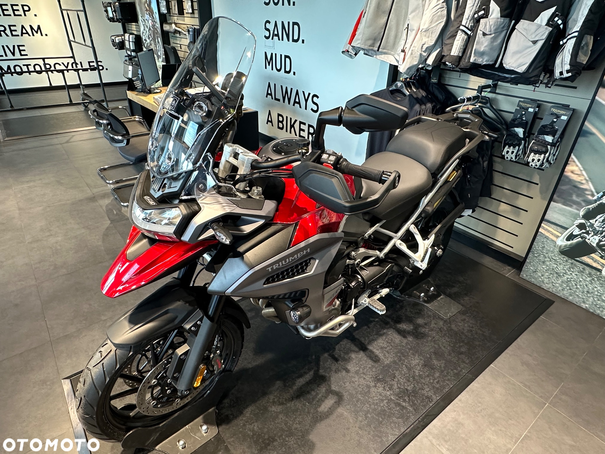 Triumph Tiger - 9