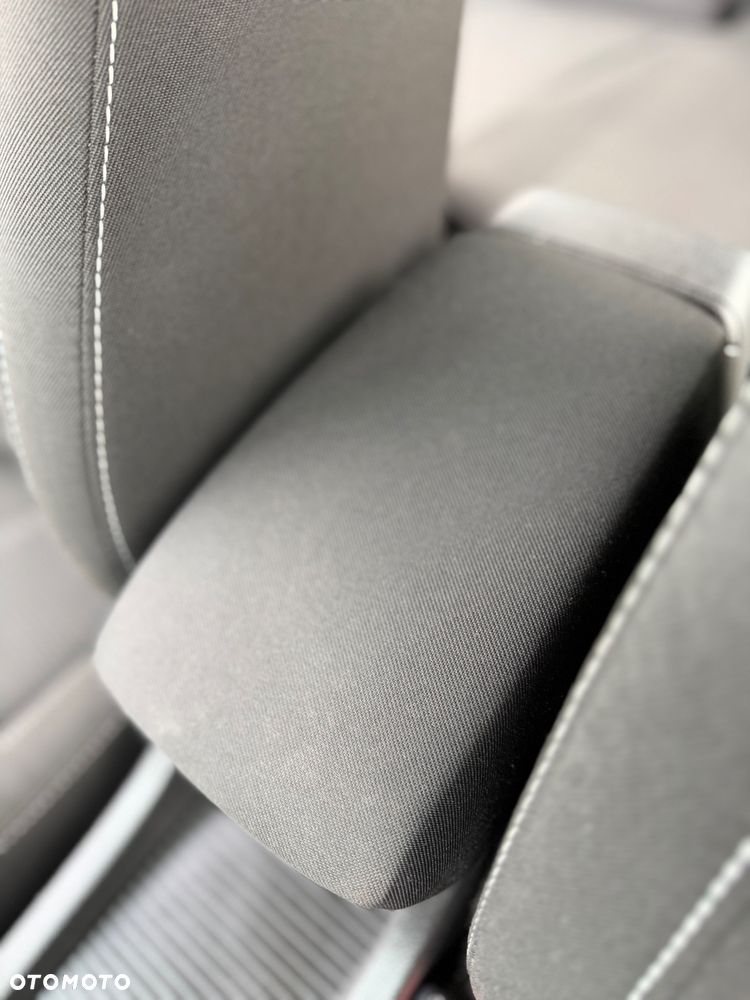 Opel Astra 1.7 CDTI DPF Edition - 34