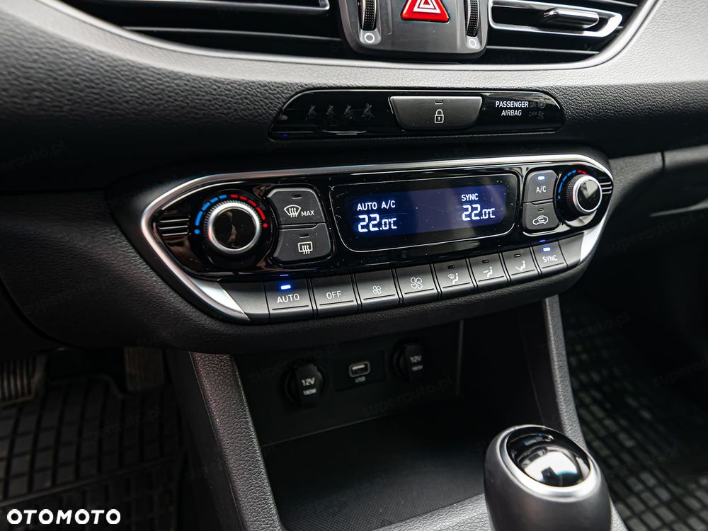 Hyundai i30 1.5 T-GDI 48V Smart DCT - 16
