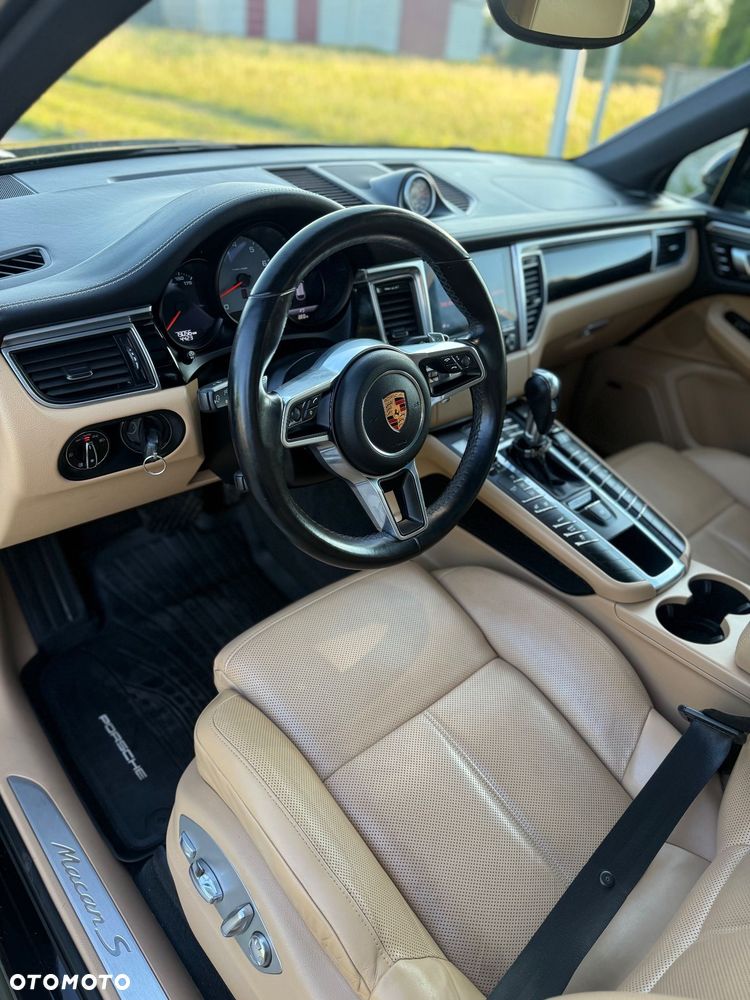 Porsche Macan S - 8