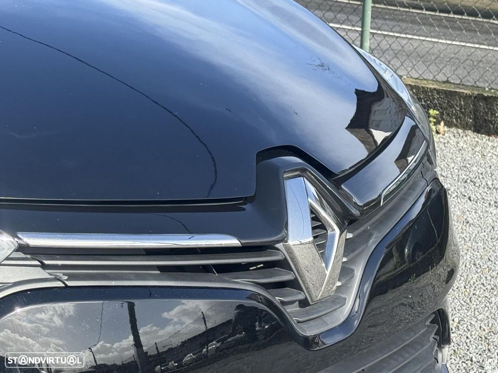 Renault Clio 0.9 TCe Limited Bi-Fuel - 17