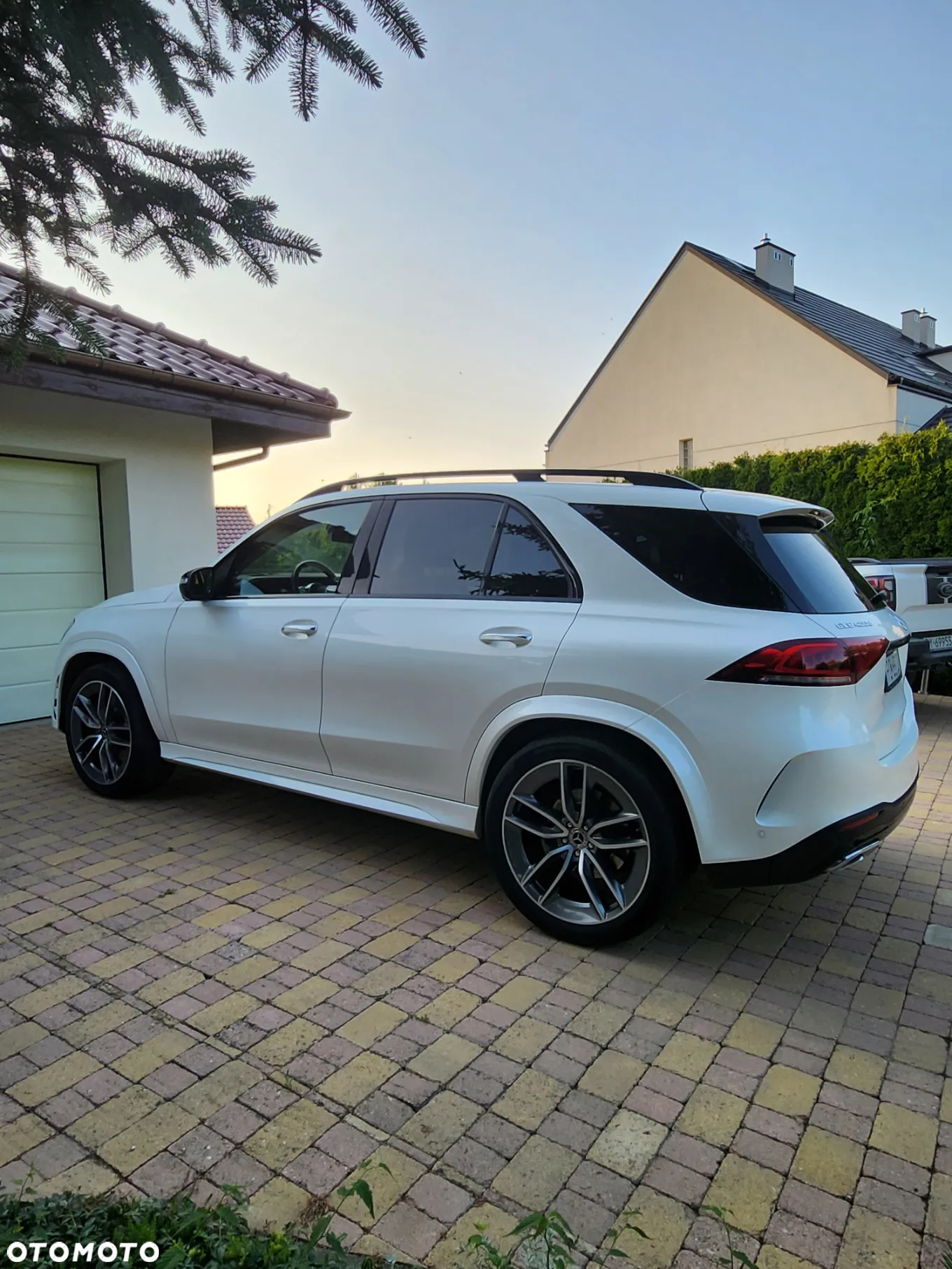 Mercedes-Benz GLE 400 d 4-Matic - 15