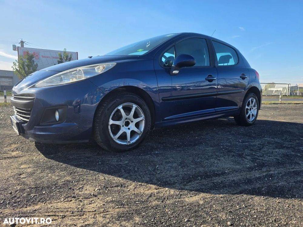 Peugeot 207 - 3