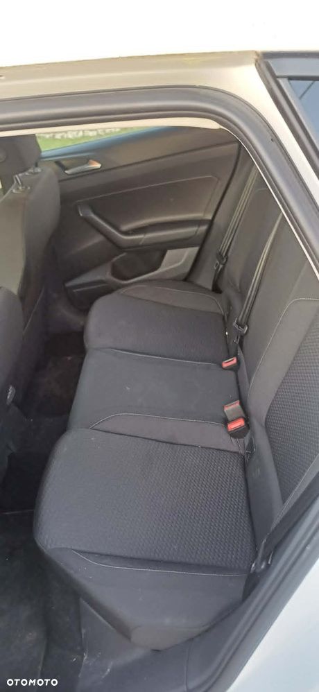 Volkswagen Polo 1.6 TDI SCR beats - 8