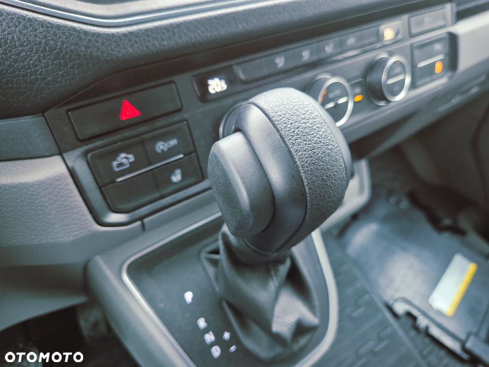 Volkswagen California - 11