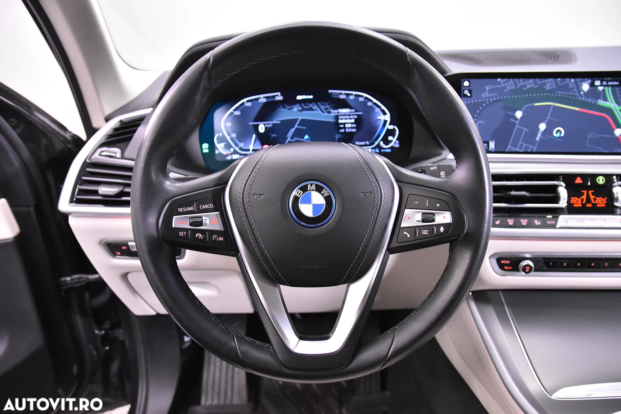 BMW X5 xDrive45e - 15