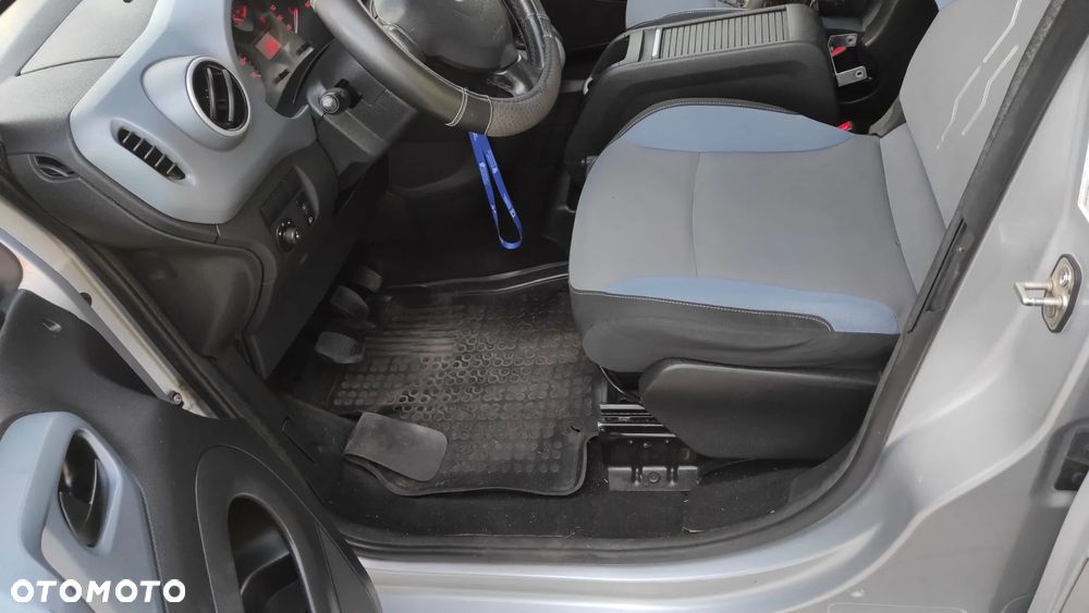 Peugeot Partner 1.6 HDi Active - 12