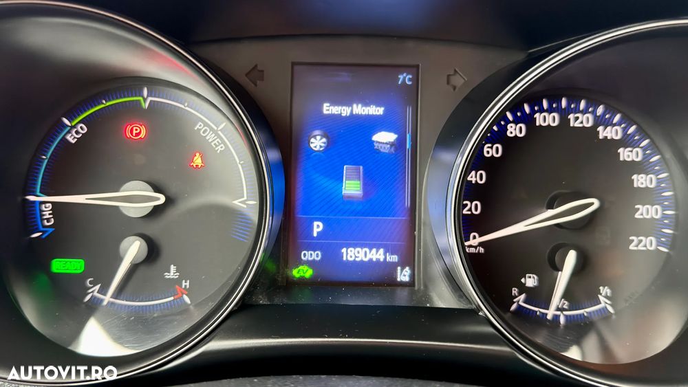 Toyota C-HR Hybrid Lounge - 16