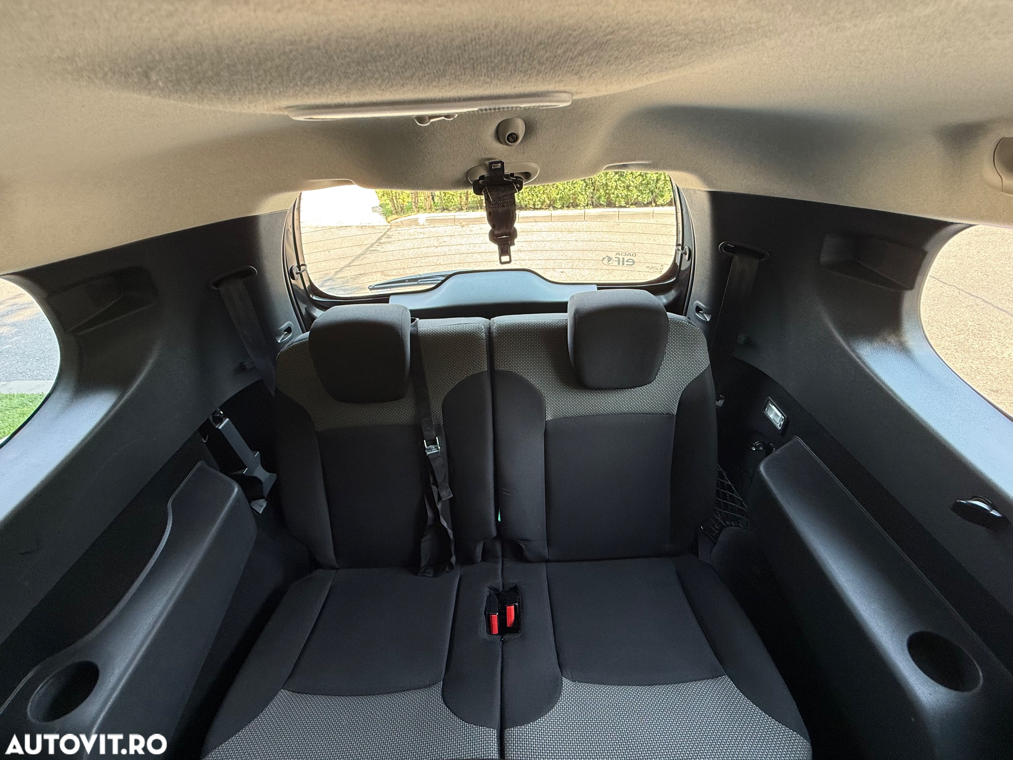 Dacia Lodgy Blue dCi 95 Essential - 6