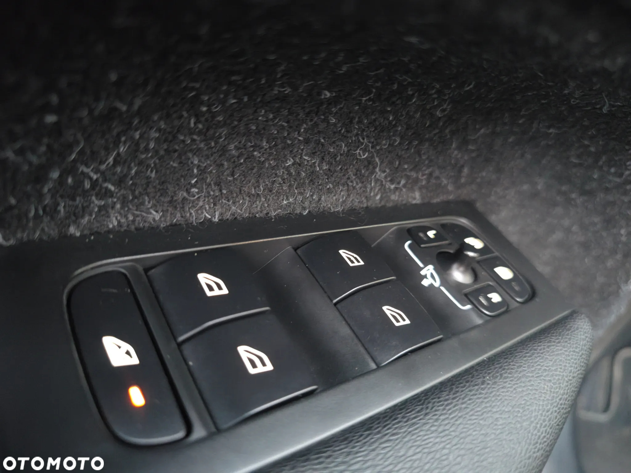 Volvo XC 40 - 12