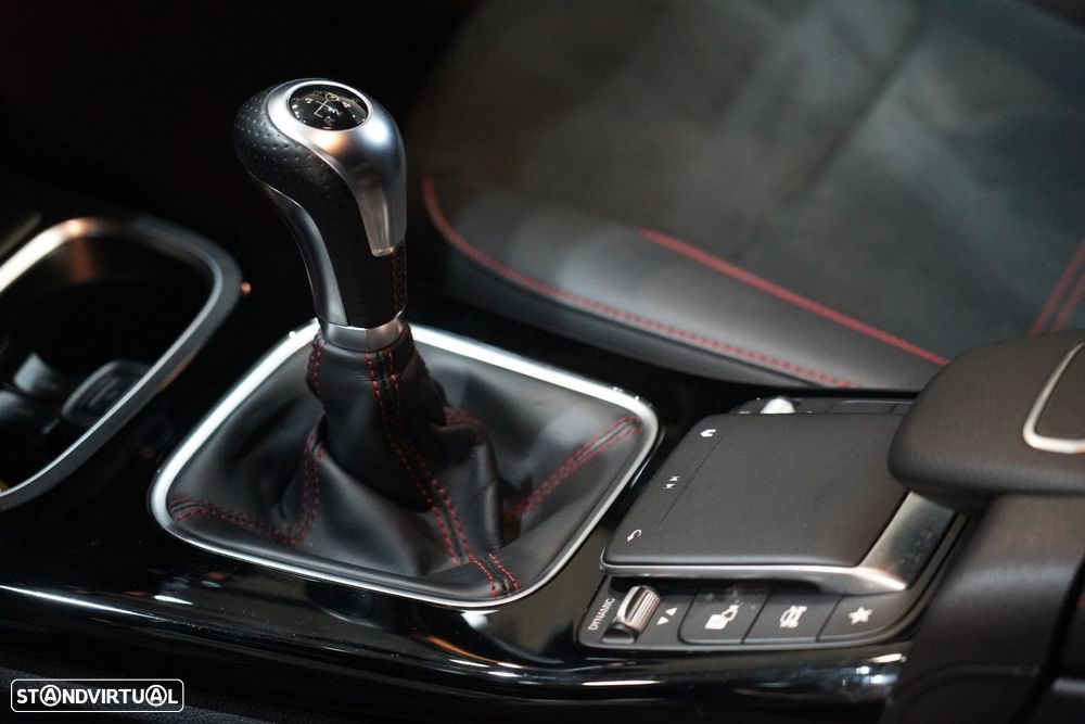 Mercedes-Benz A 180 d AMG Line - 20