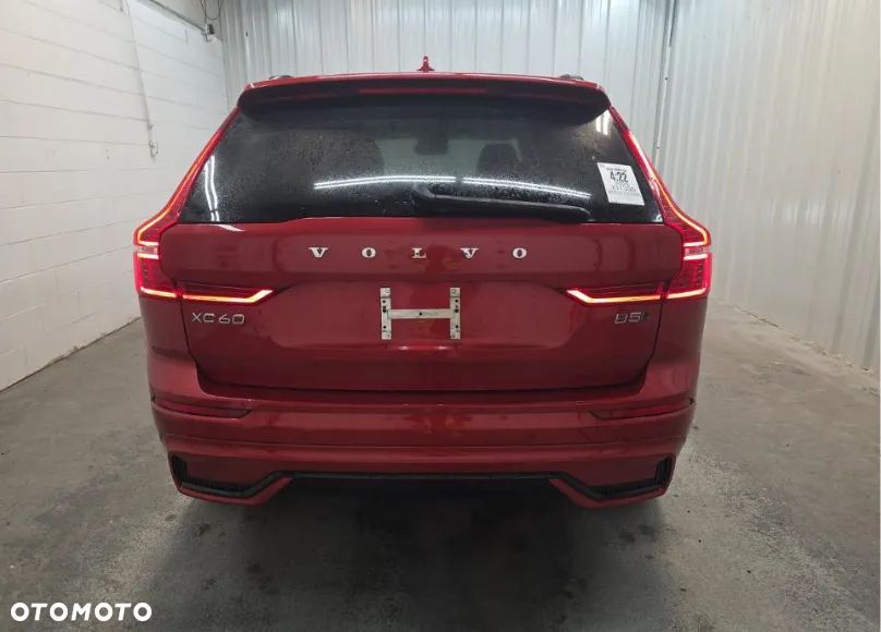 Volvo XC 60 B5 B AWD Plus Dark - 5