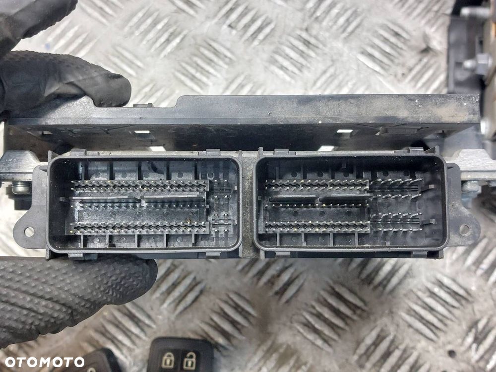 ZESTAW STARTOWY VOLVO V70 III LIFT 2.0 T5 31459244 31412971 31473468 - 3