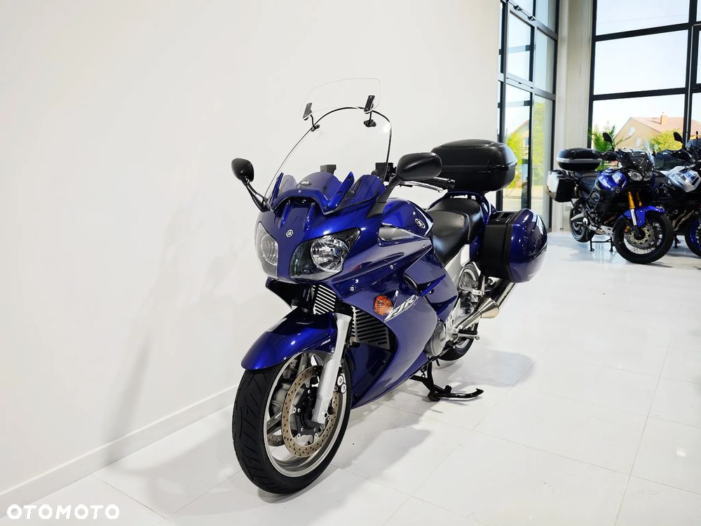 Yamaha FJR - 3
