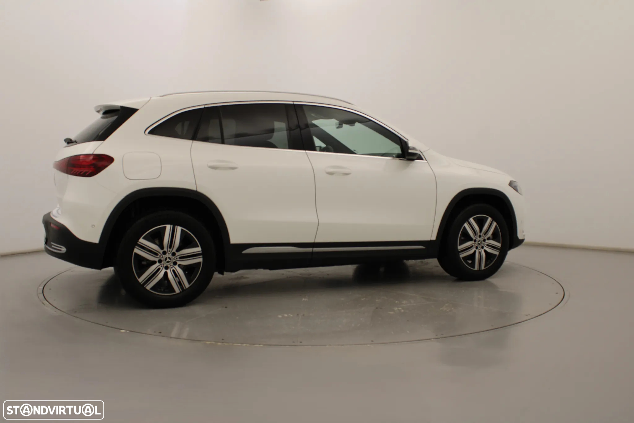 Mercedes-Benz EQA 250+ Progressive - 5