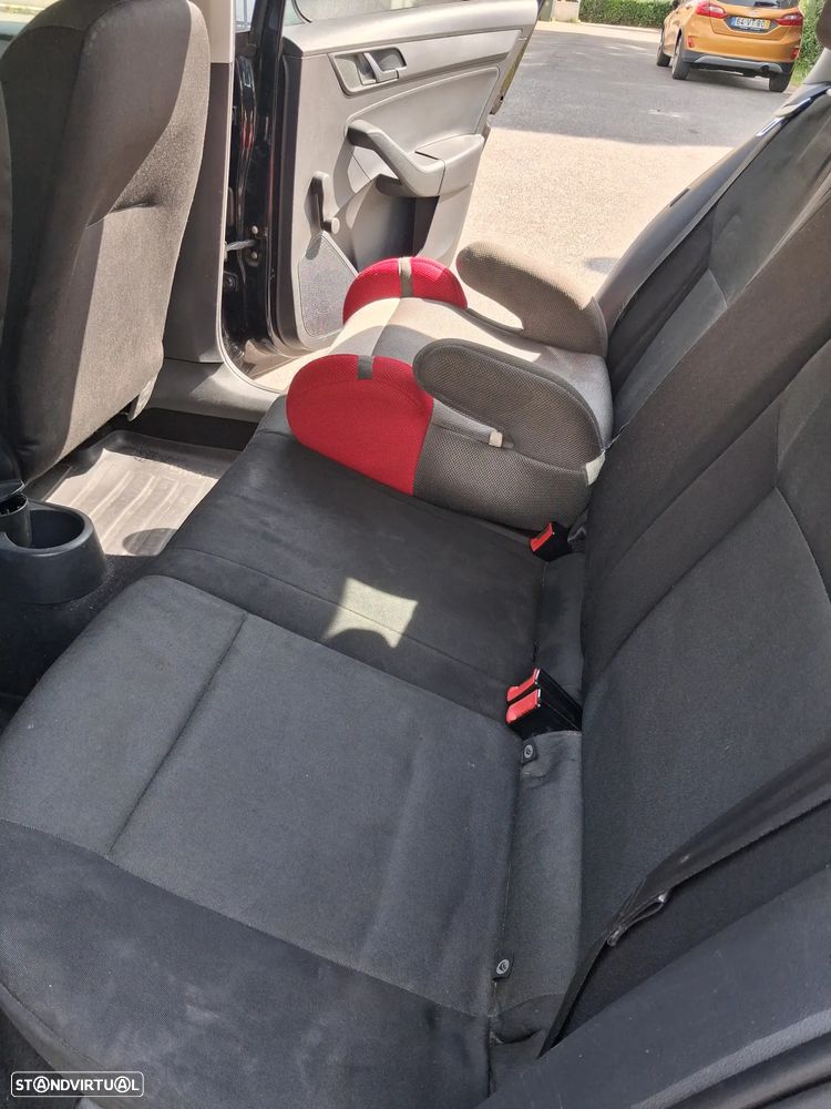 Skoda Rapid 1.6 TDI Edition - 7