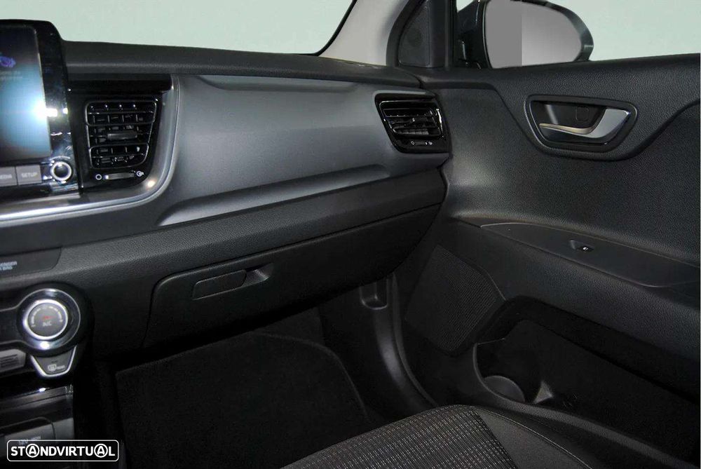 Kia Stonic 1.0 T-GDI Drive - 36