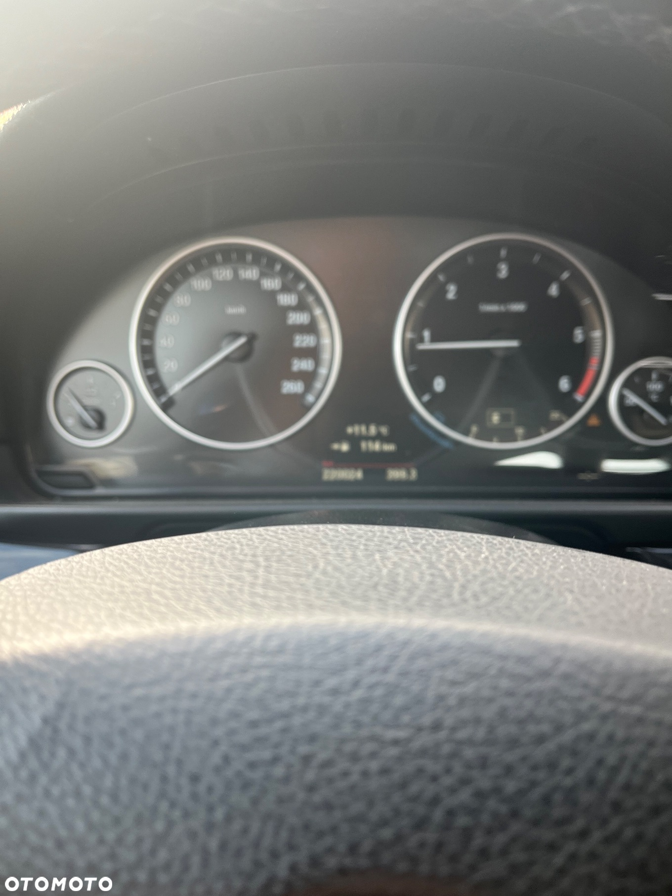 BMW Seria 5 520d Luxury Line - 8