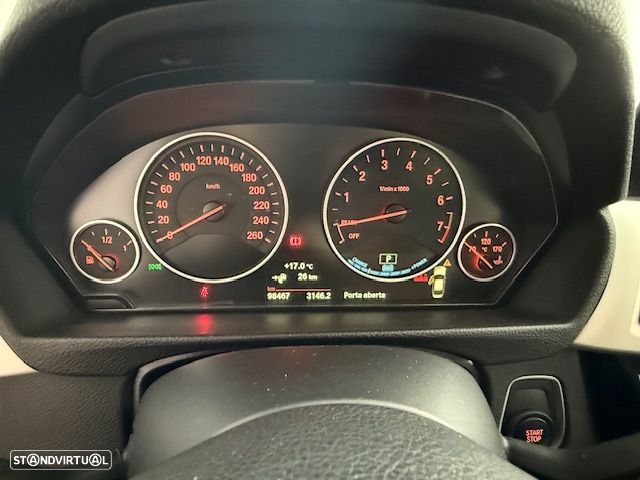 BMW 330 e iPerformance Line Sport - 26