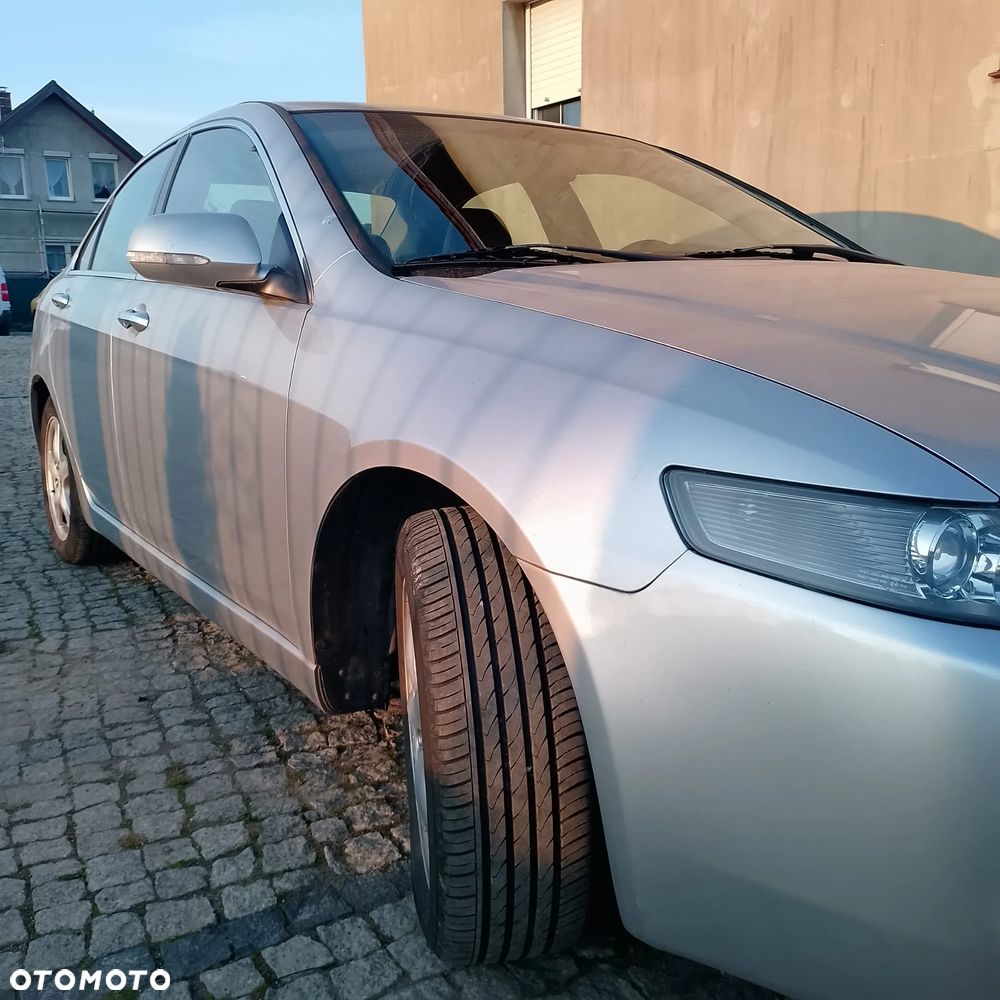 Honda Accord 2.0 i Sport - 2