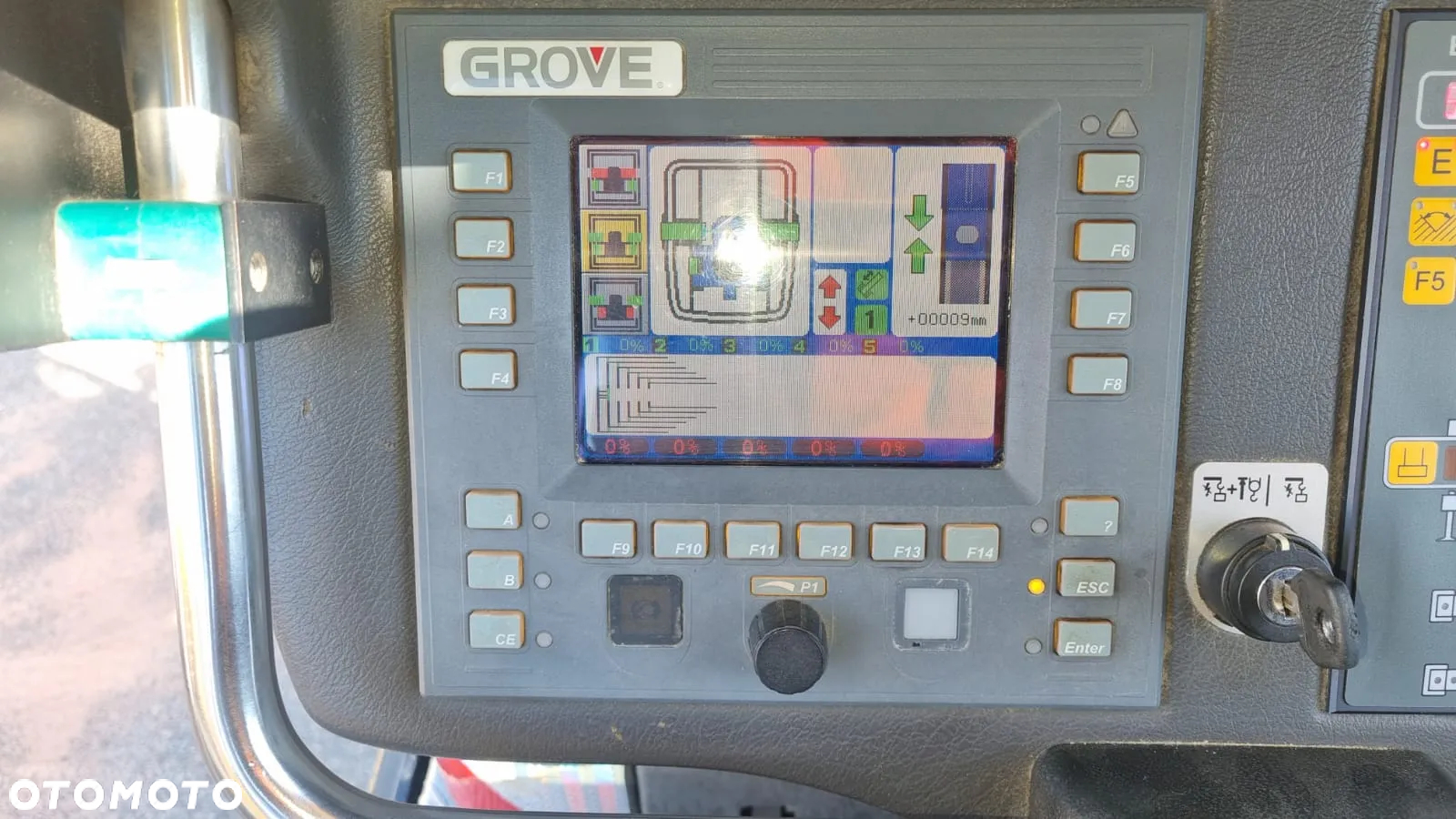 Grove GMK 3055 - 12