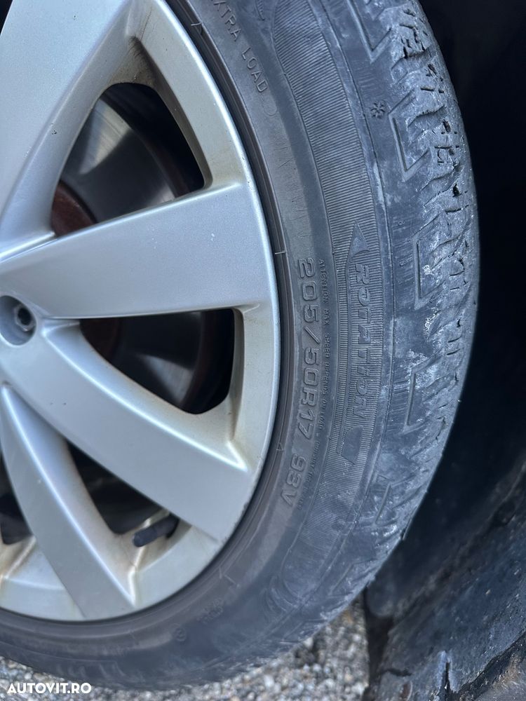 Volkswagen Passat Variant 2.0 TDI DPF DSG Comfortline - 20