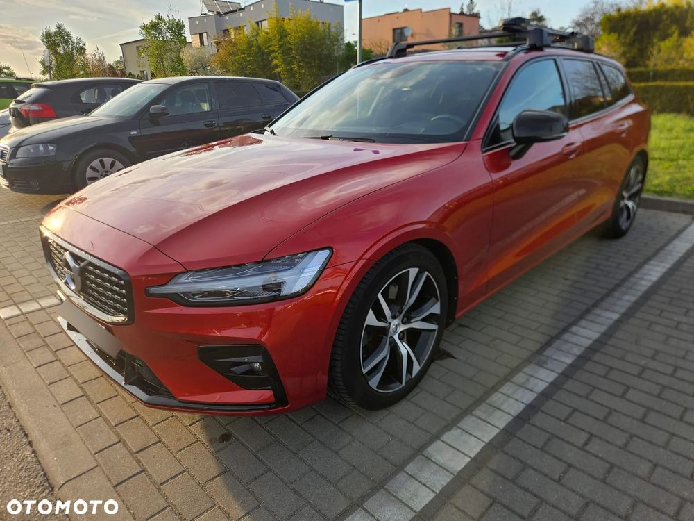 Volvo V60 B3 B R-Design - 2