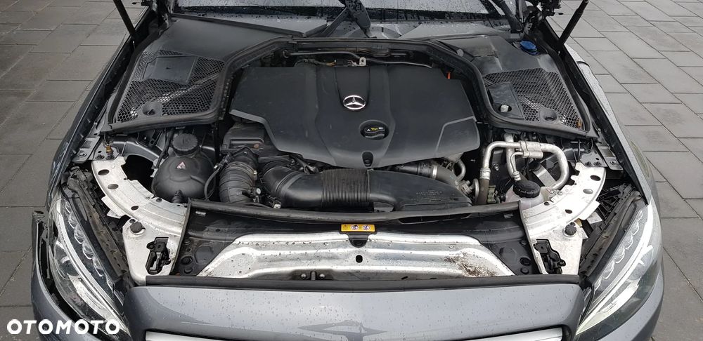 Mercedes-Benz Klasa C 200 CDI DPF Automatik Special Edition - 12