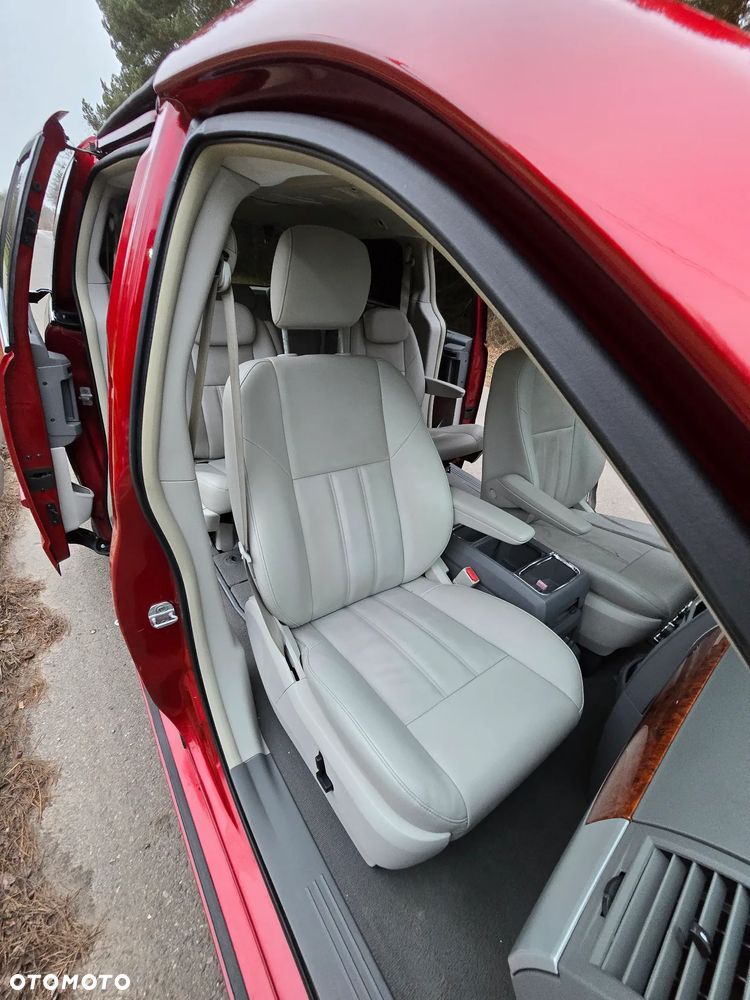 Chrysler Town & Country 3.8 Touring - 21