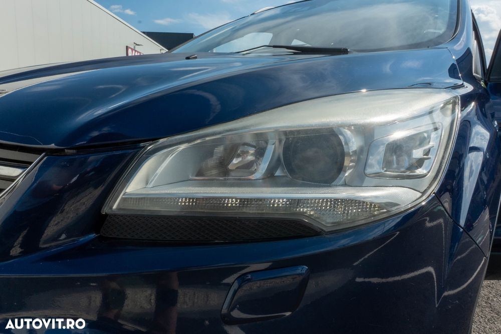 Ford Kuga 2.0 TDCi 4WD Powershift Titanium - 24