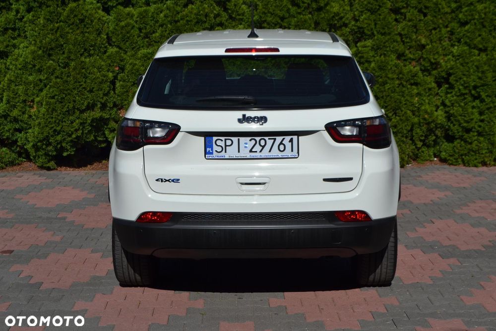 Jeep Compass - 11
