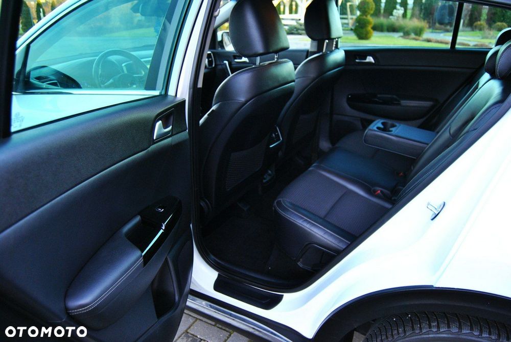 Kia Sportage 1.6 CRDI AWD VISION - 13