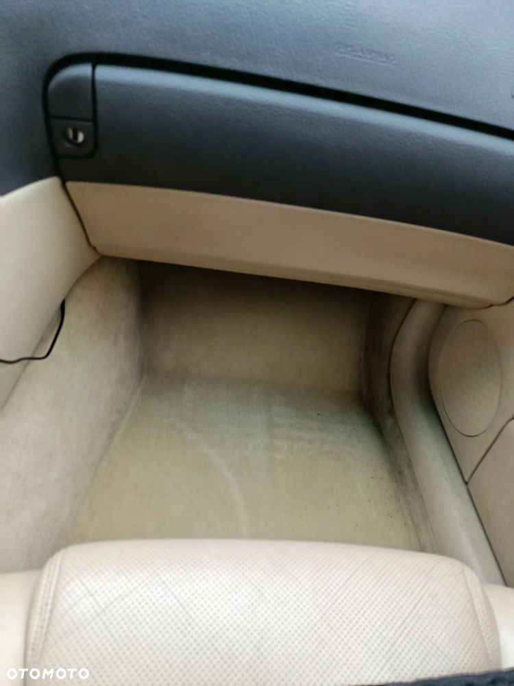 Lexus GS 300 Prestige + - 23