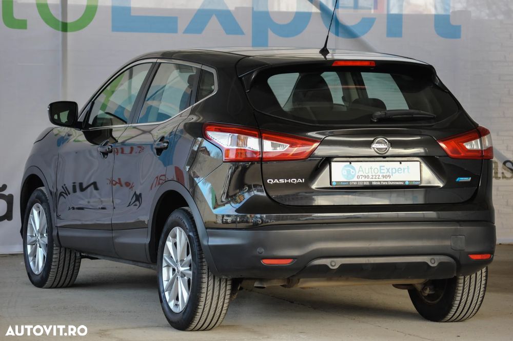 Nissan Qashqai 1.5 DCI N-Connecta - 18
