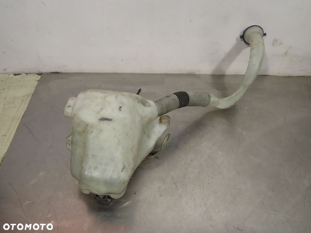 ZBIORNICZEK SPRYSKIWACZY CITROEN C2 - 1