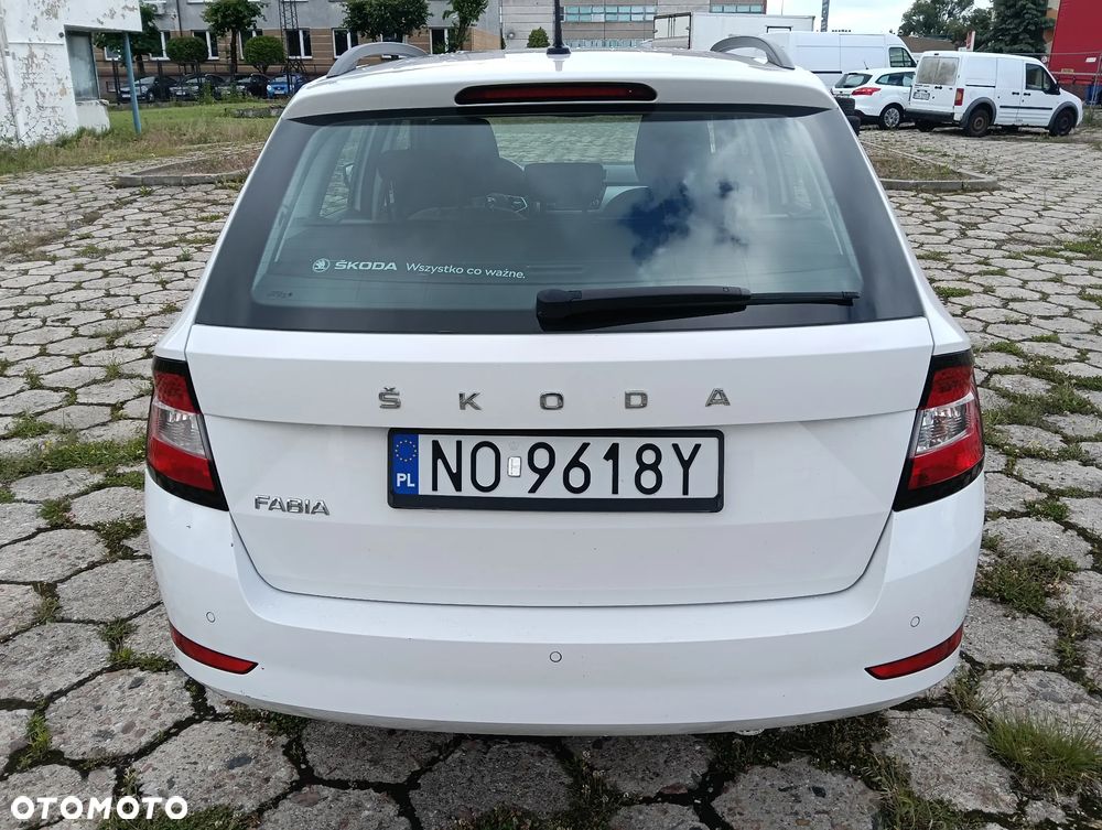 Skoda Fabia 1.0 TSI Ambition - 5