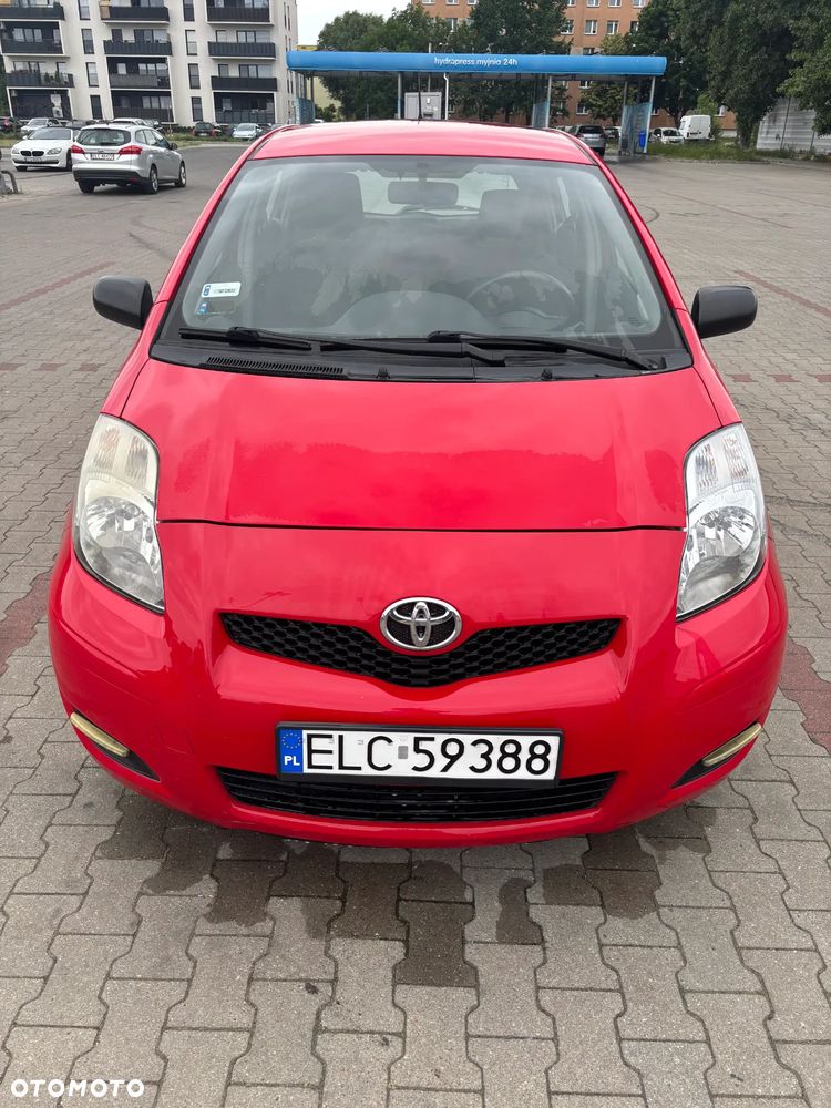 Toyota Yaris - 7