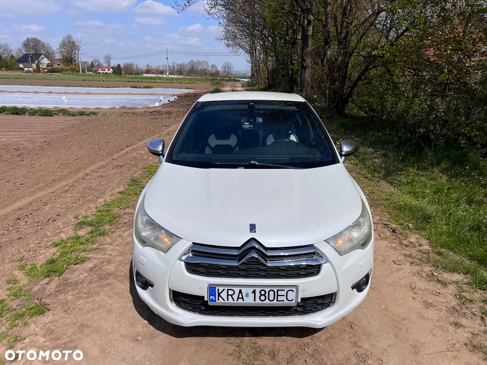 Citroën DS4 1.6 e-HDi SoChic MCP - 1