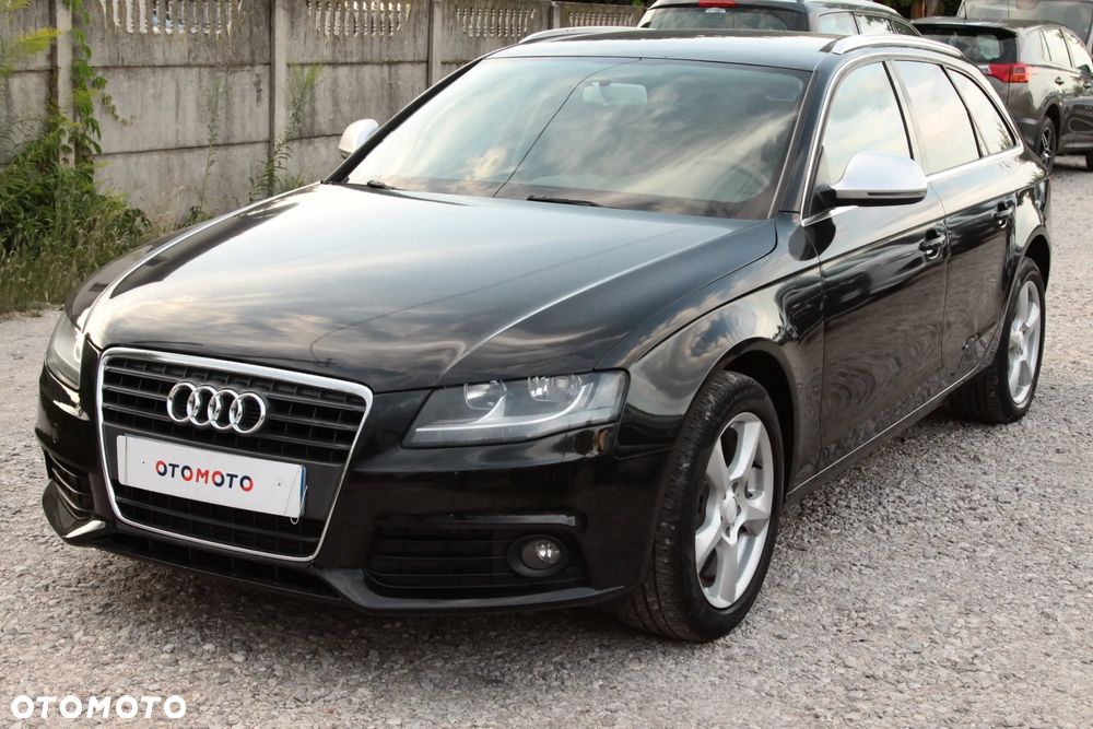 Audi A4 Avant - 4