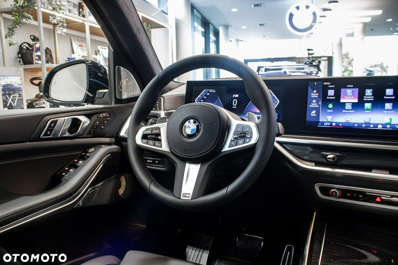 BMW X7 - 12