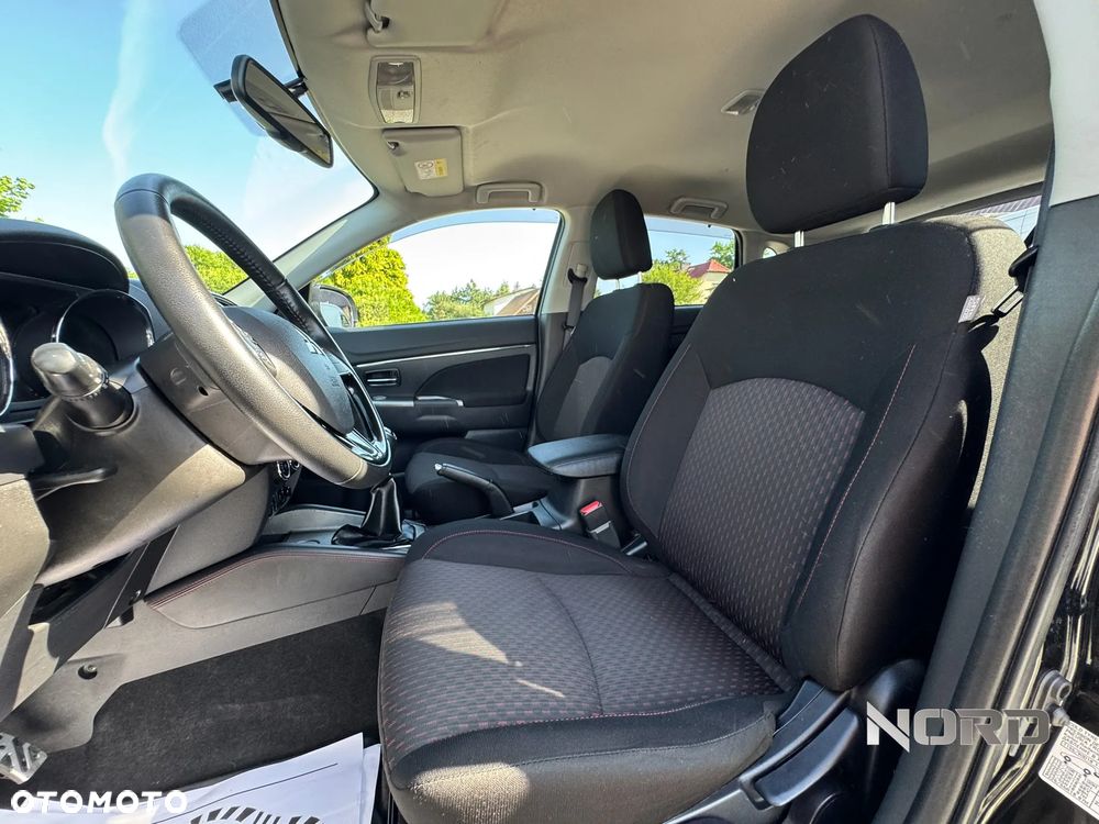 Mitsubishi ASX 1.6 Intense Plus Navi Blue Edition - 12