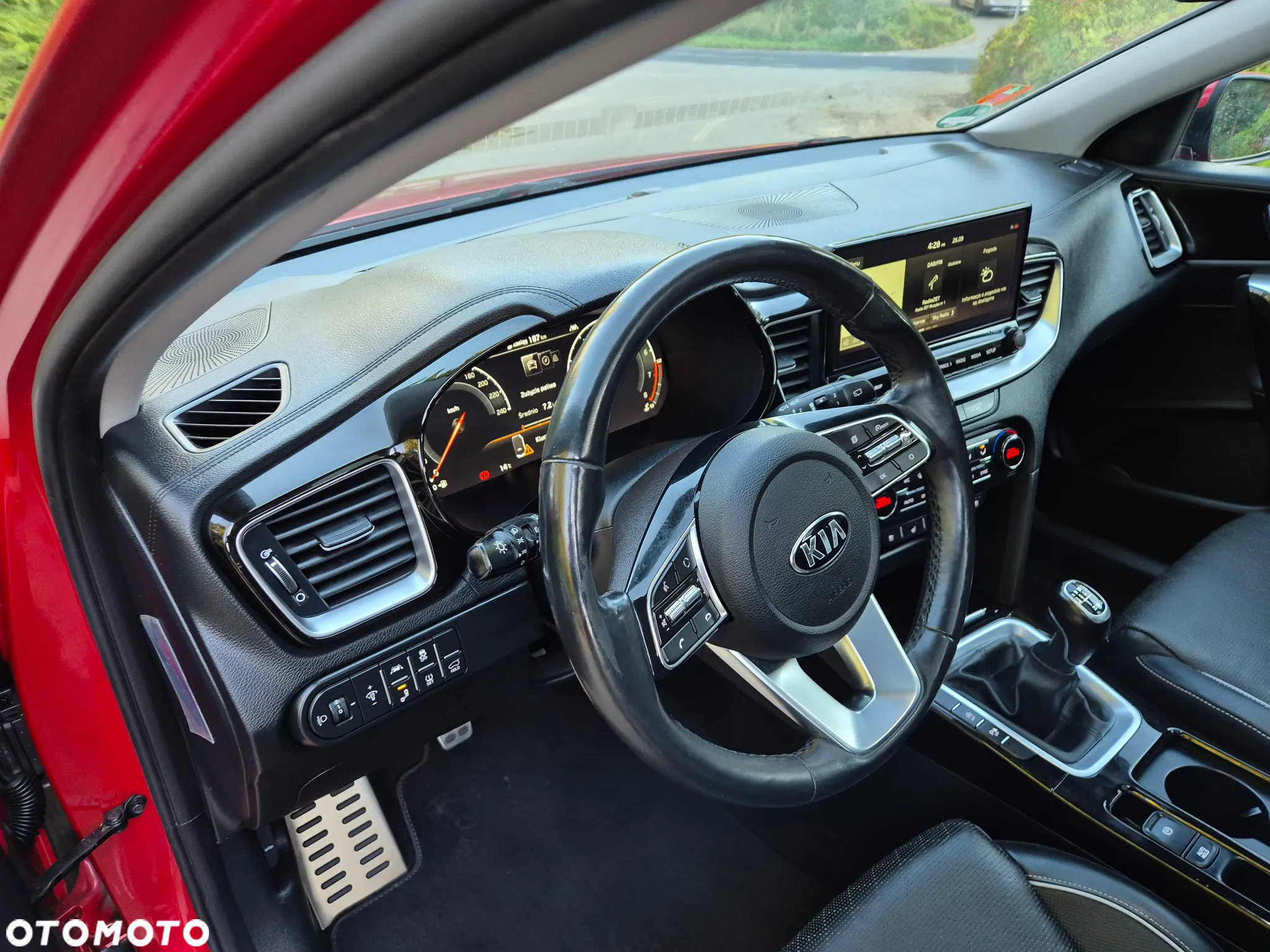 Kia Ceed SW 1.4 T-GDI OPF Platinum Edition - 22