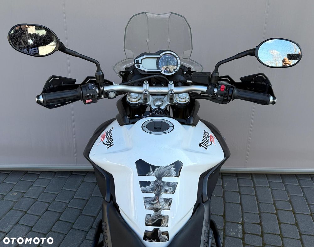 Triumph Tiger - 14