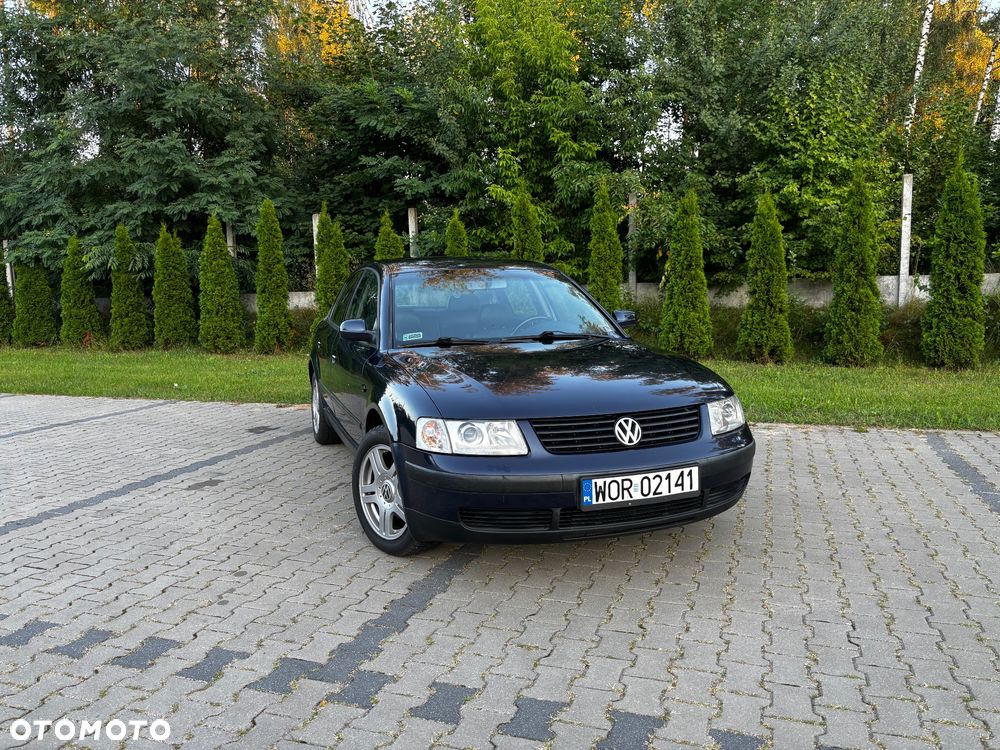 Volkswagen Passat 1.9 TDI CL - 11