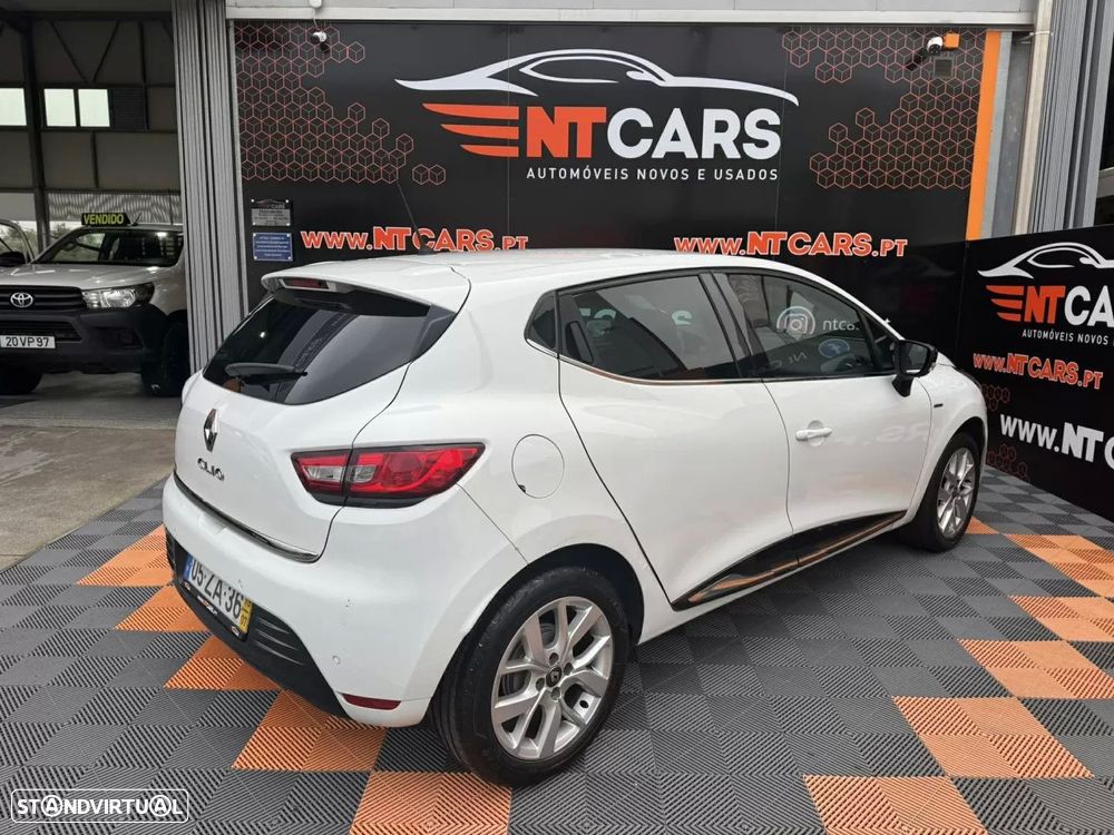 Renault Clio 0.9 TCe Limited Bi-Fuel - 2