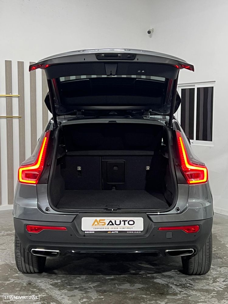 Volvo C40 - 40