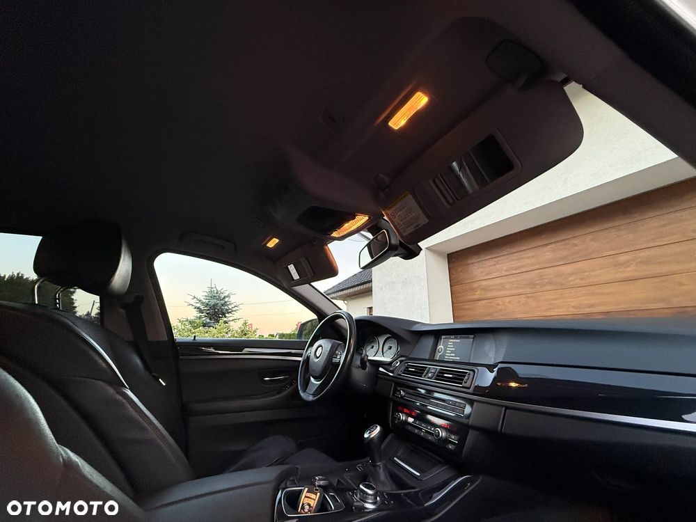 BMW Seria 5 - 12
