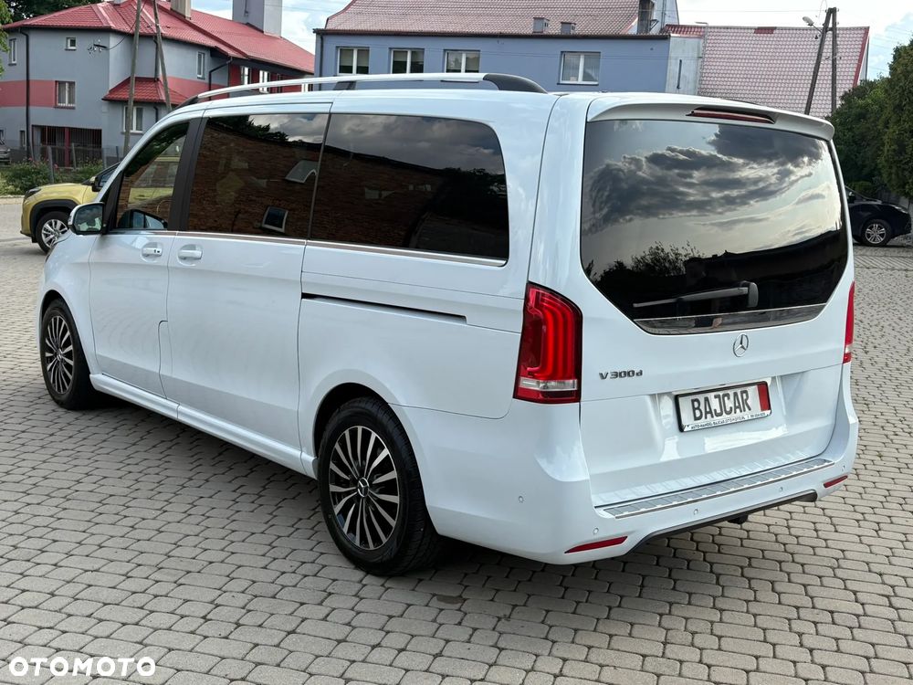Mercedes-Benz Klasa V 300 d Exclusive 9G-Tronic (d³ugi) - 7