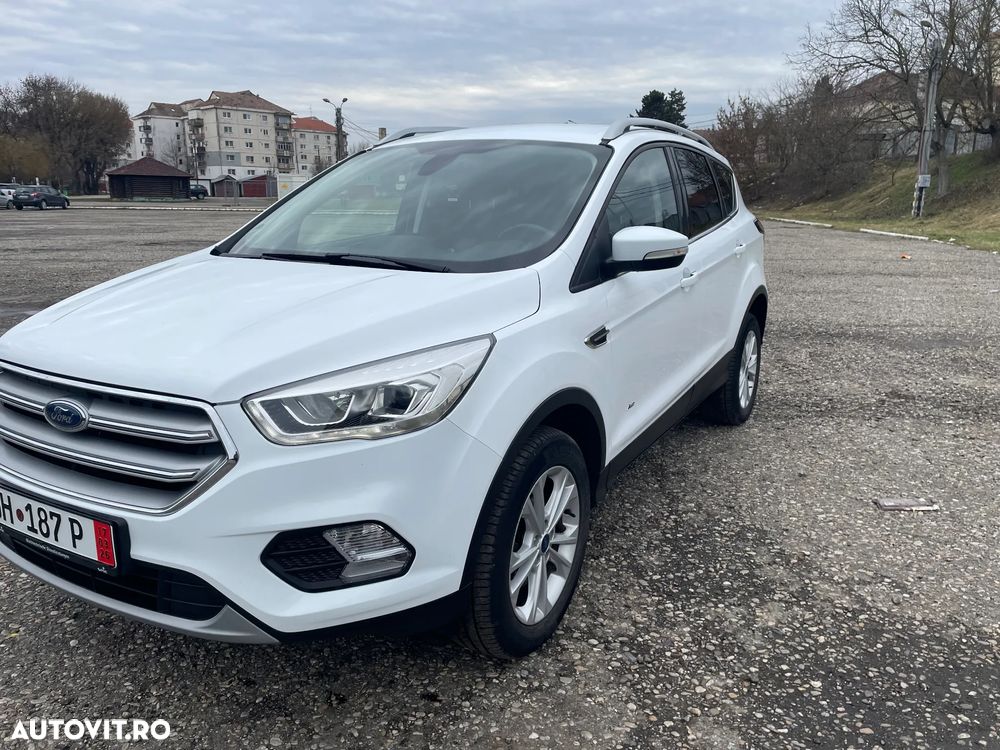 Ford Kuga - 3
